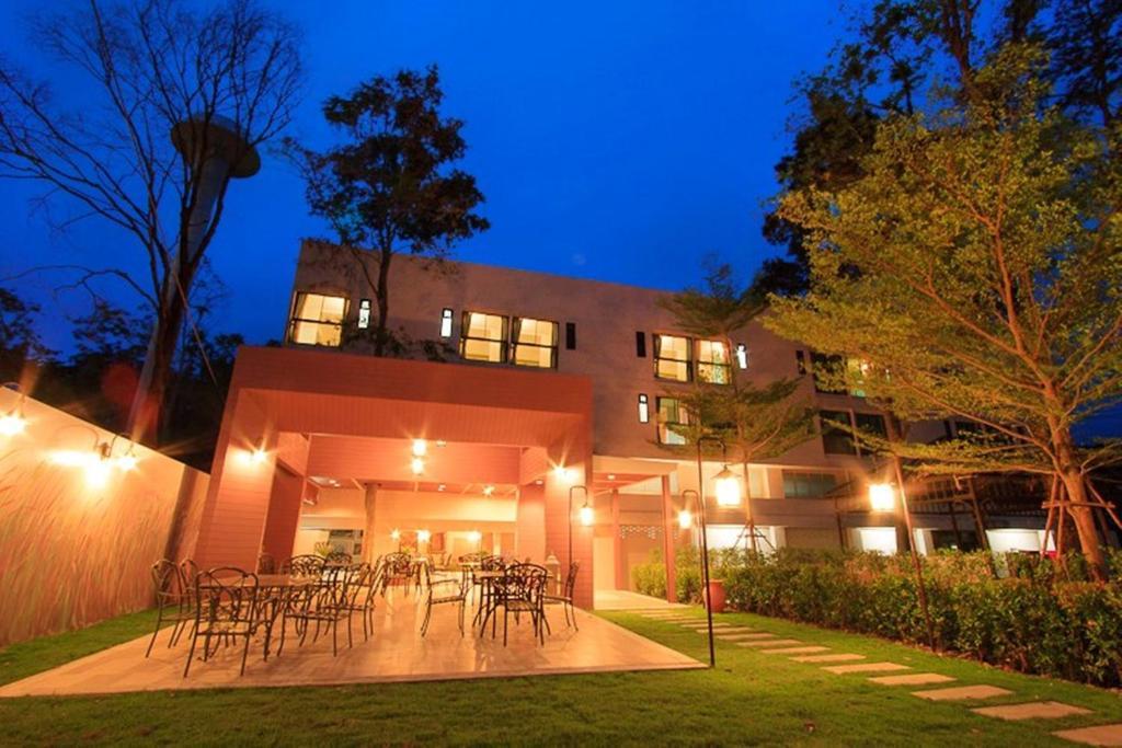 מו סי Juldis J2 Khao Yai Hotel - Sha And Sha Plus Certified מראה חיצוני תמונה